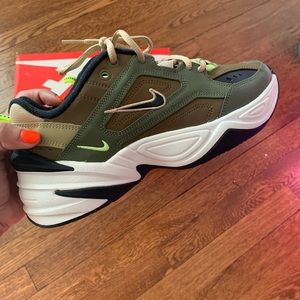Nike m2k Tekno